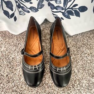 Naturalizer Black Flats Nava Mary Jane Design Size 6.5